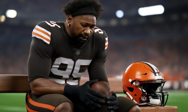 Myles Garrett Admits to Serious Knee Injury Following Scoreless Tackle Debut in Ra…